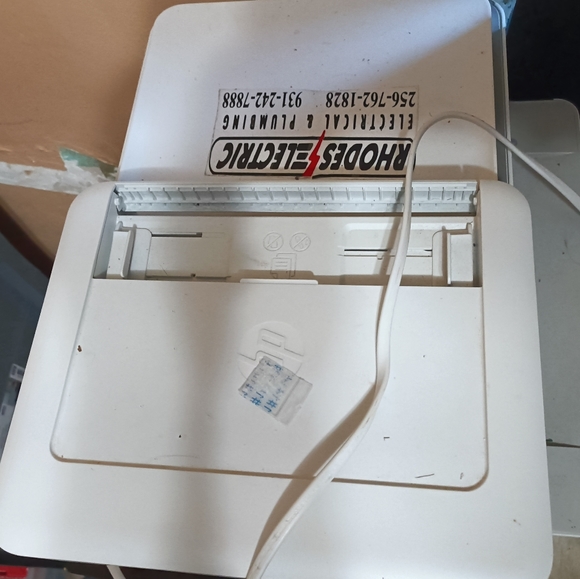 Hp envy printer/scanner wifi - Picture 1 of 2